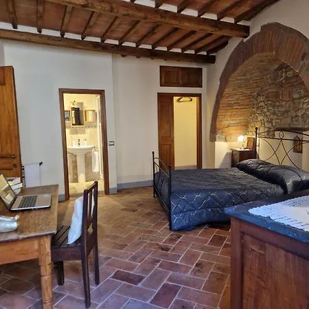 Roma 88 Apartment Lucignano